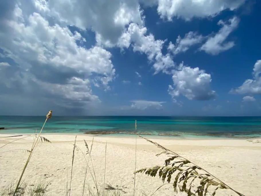 Beach'Nbarefoot Nassau Luaran gambar