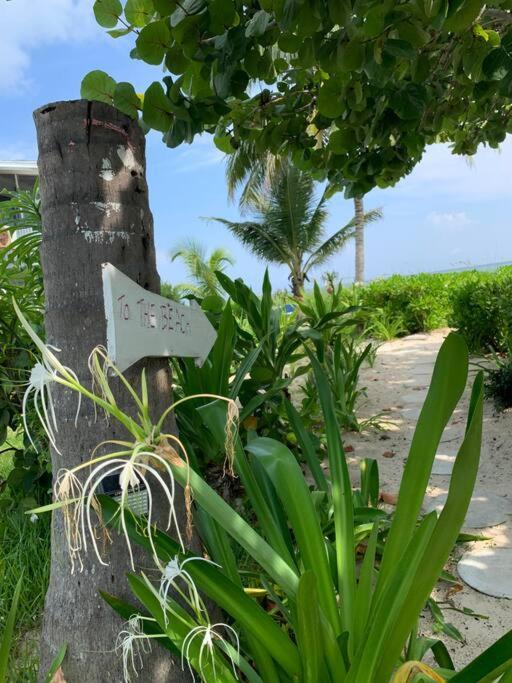 Beach'Nbarefoot Nassau Luaran gambar