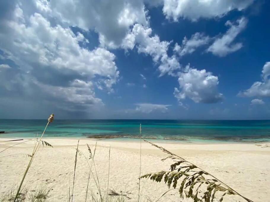 Beach'Nbarefoot Nassau Luaran gambar